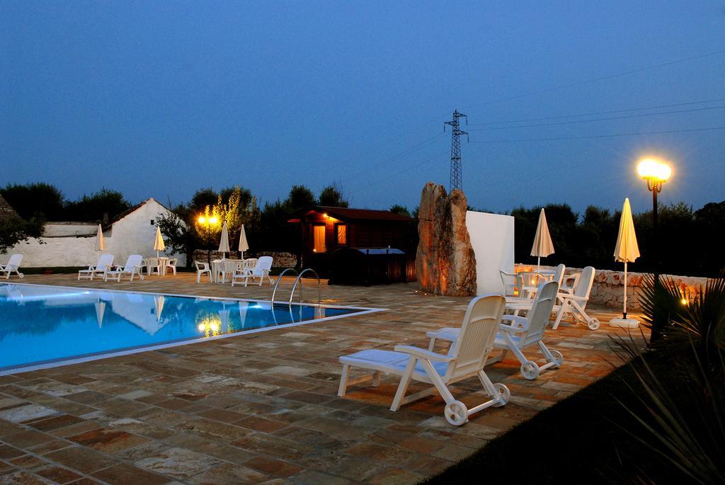 I Trulli Del Nonno Michele Guest House Алберобело Екстериор снимка