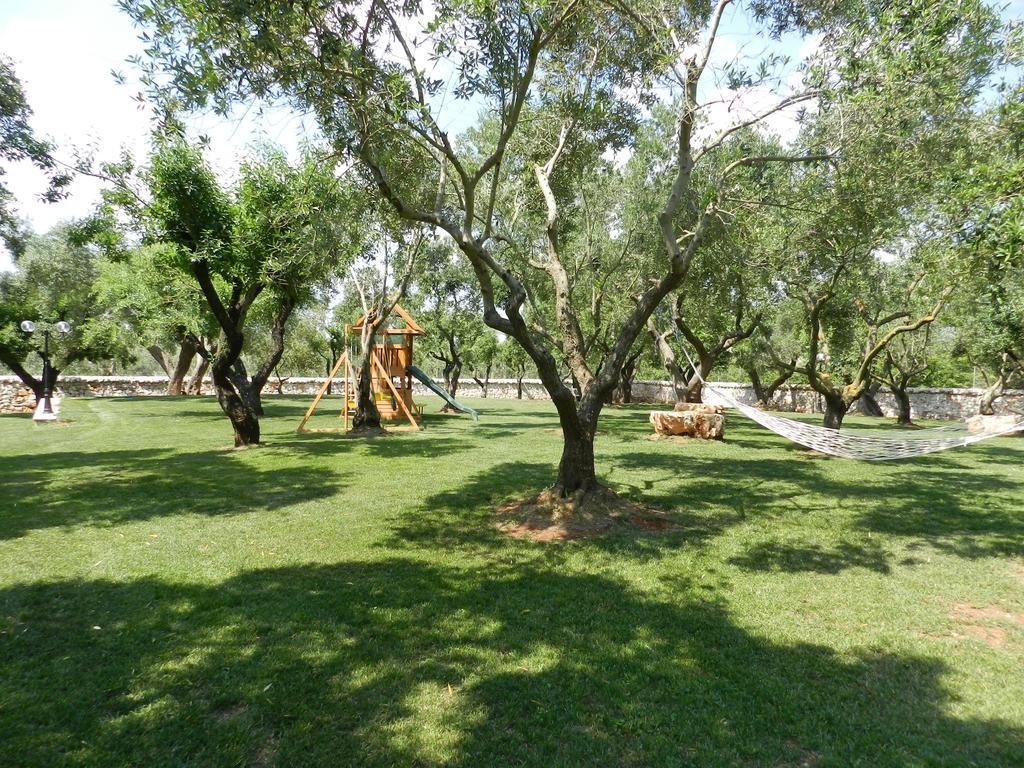 I Trulli Del Nonno Michele Guest House Алберобело Екстериор снимка